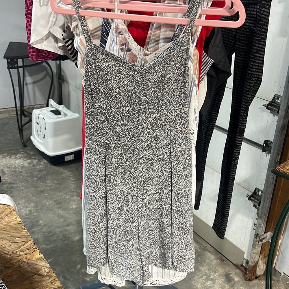 Hollister romper